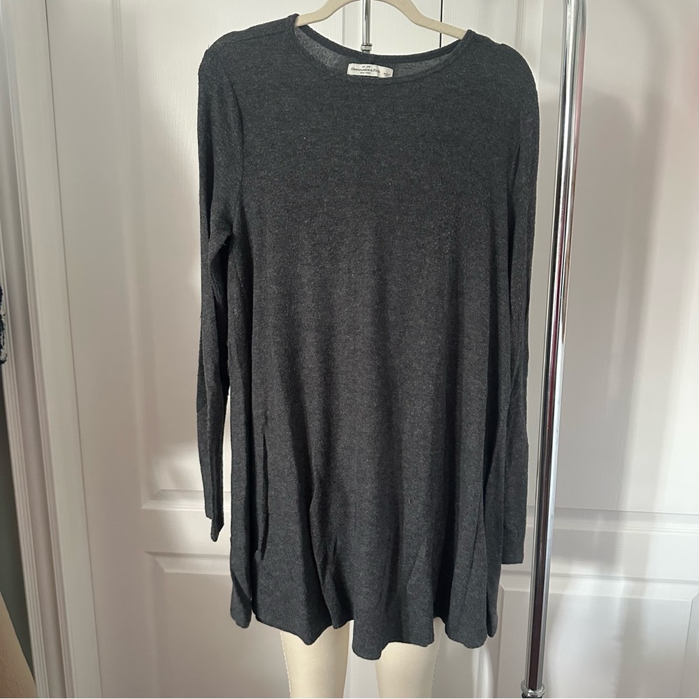 Abercrombie & Fitch Long Sleeve Women's Gray Long Sleeve Tunic Dress Size L